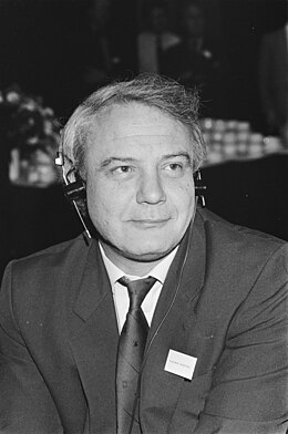 Vladimir Bukovski Saharov-kongressissa Amsterdamissa 1987.