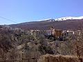 Casamaina di Lucoli e dietro il versante nord-est di Monte Orsello