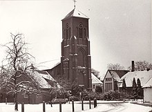 St. Silvester zu Erle, 1984. Hier noch mit dem Nachkriegs-Turm.