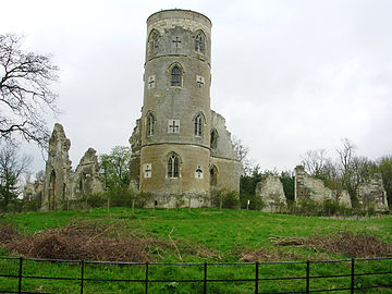 Wimpole's Folly, conçue en 1751 par Sanderson Miller