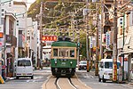 江ノ島電鉄の江ノ島駅 - 腰越駅間の併用軌道