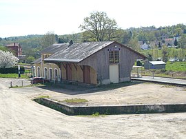 The Saint-Victurnien railway station, on the Limoges-Angoulême line