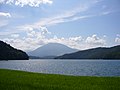 野尻湖（写真中央の山は黒姫山）