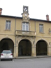 La mairie.