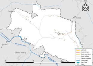 Carte en couleur présentant le réseau hydrographique de la commune