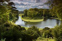 Königlicher Park von Studley mit den Ruinen von Fountains Abbey