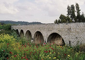 גשר משוחזר של רכבת העמק