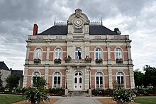 Mairie de Beaufort-en-Vallée.