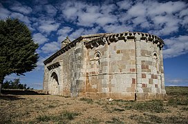 Ermita de San Cristóbal en Sotresgudo (España).