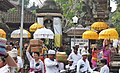 Festeggiamenti del Kalungan dinnanzi al Tempio Dalem Gede di Sanur