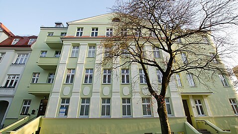 Frontage on Paderewskiego