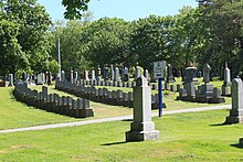 Titanic graves section