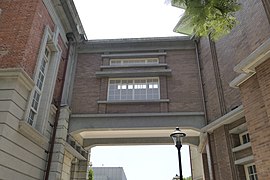 修復後の連絡橋（2021年）