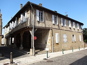 Autre maison à colombages à côté de la mairie.