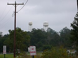 Two water towers at Moselle