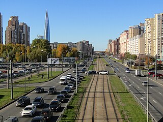 Вид на запад от Планерной улицы