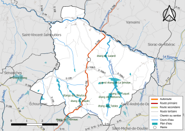 Carte en couleur présentant le réseau hydrographique de la commune