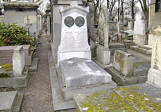 Monument funéraire d'André-Marie Ampère et de Jean-Jacques Ampère, Paris, cimetière de Montmartre.