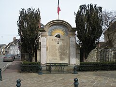 Le monument aux morts.