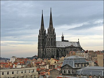 Clermont-Ferrand Cathedral, Rayonnant Gothic style