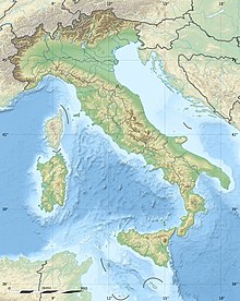 Battle of Camerinum is located in Italy