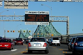 West side view of the Jaques Cartier Bridge