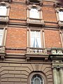 Louth Town Hall, Windows and facade