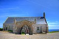 Entrée principale de la chapelle de la pointe Saint-Mathieu.