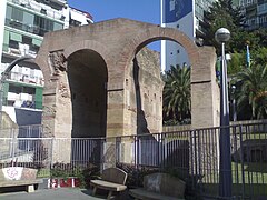 The arches of the Roman bridge on Via Salvator Rosa.