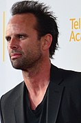 Walton Goggins interprète Shane Vendrell.