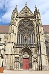 Flamboyant rose window and façade, south transept Sens Cathedral (late 15th–early 16th century)