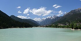 Image illustrative de l’article Lac d'Auronzo