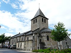 L'église Saint-Jacques-le-Majeur.