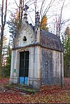 La chapelle Sainte-Lucie au Bois Sainte-Lucie.