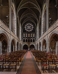 Nave of St Augustine's, Kilburn, looking west, by Diliff