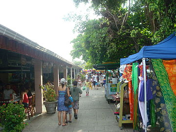 Boulevard en el Paseo de los Turistas.