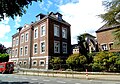 Haus Eich – Wohnhaus + Blausteinportal + Einfriedung