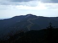 Mount Shisuniwa from the top of Mount Ōtenjō (5/2009)