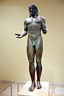 ピレウスのアポローンの青銅像（紀元前530年から500年まで）ピレウス考古学博物館所蔵
