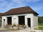 Fontaine-lavoir de Pennesières