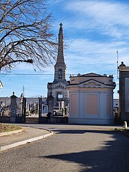 L'Obelisco del Cimitero.