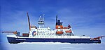 Polarstern i Atkbukten i Antarktis 2002