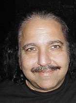 Ron Jeremy, manlig veteran, och Nina Hartley, numera sexpositiv aktivist.