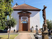 Façade occidentale néoclassique de l'église.