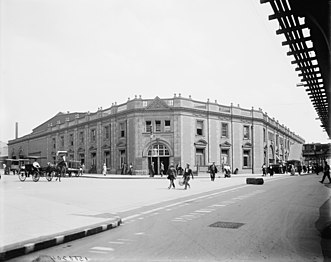 1910 photo of the former LIRR Flatbush Avenue station (demolished 1988)