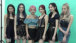 Momoland tammikuussa 2022