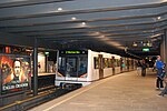 A train at Nationaltheatret in May 2009