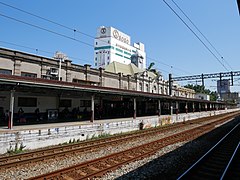 駅本屋側ホーム