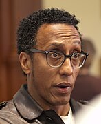 Andre Royo interprète Thirsty.