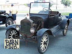 Ford T runabout (années 1920).